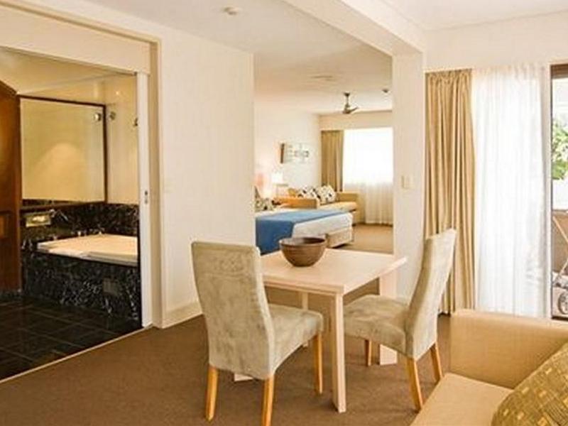Waves Byron Bay Otel Dış mekan fotoğraf